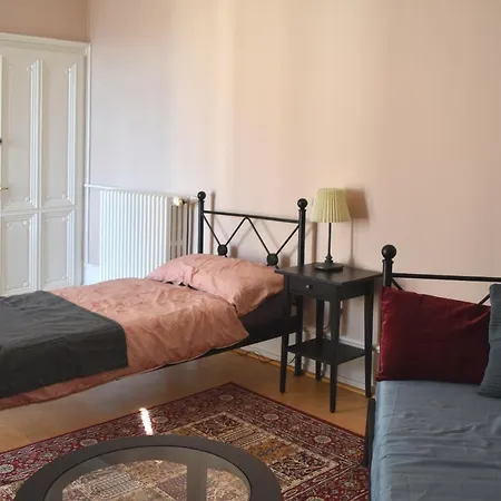 Bienvenue Women Only Bed & Breakfast *